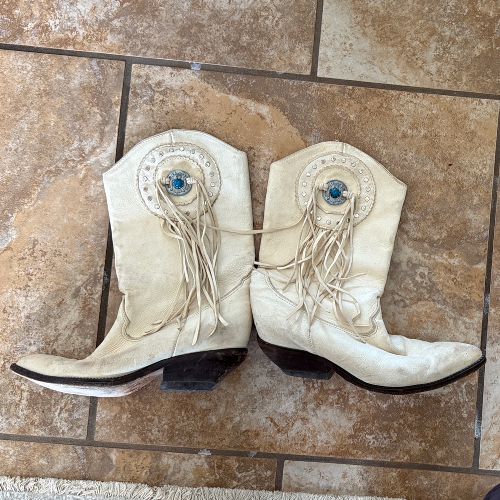 Zodiac Cream Western Ankle Boots with Fringe
